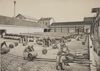 Ukládání vína do sudů, z publikace "La France Vinicole", kterou vydal Moet und Chandon, Epernay (fotolitografie)
